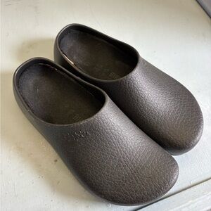 Birkenstocks Black Slip-On Clogs
